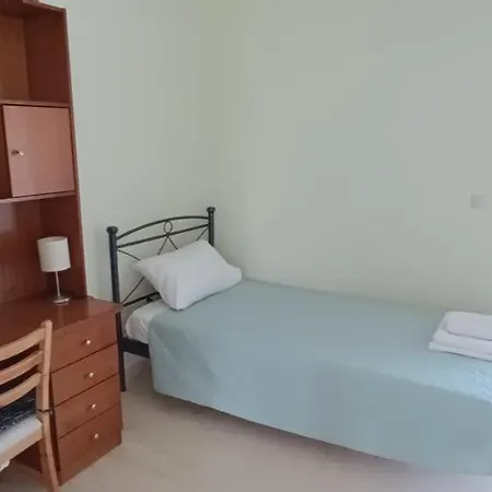 Family House Down Town Kos-stad