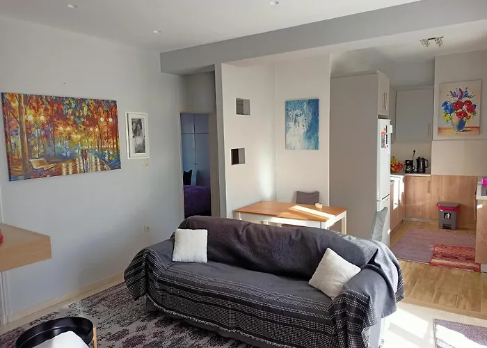 Family House Down Town Appartement Kos-stad