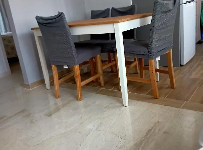 Apartment Family House Down Town