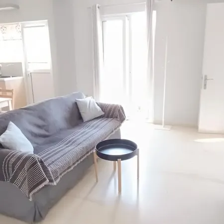 Family House Down Town Apartament *
